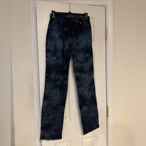 Gloria Vanderbilt Amanda Straight Leg Jeans Size 2